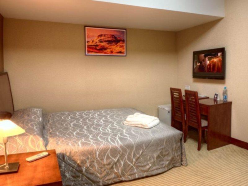 Voyage Hotel Almaty Luaran gambar